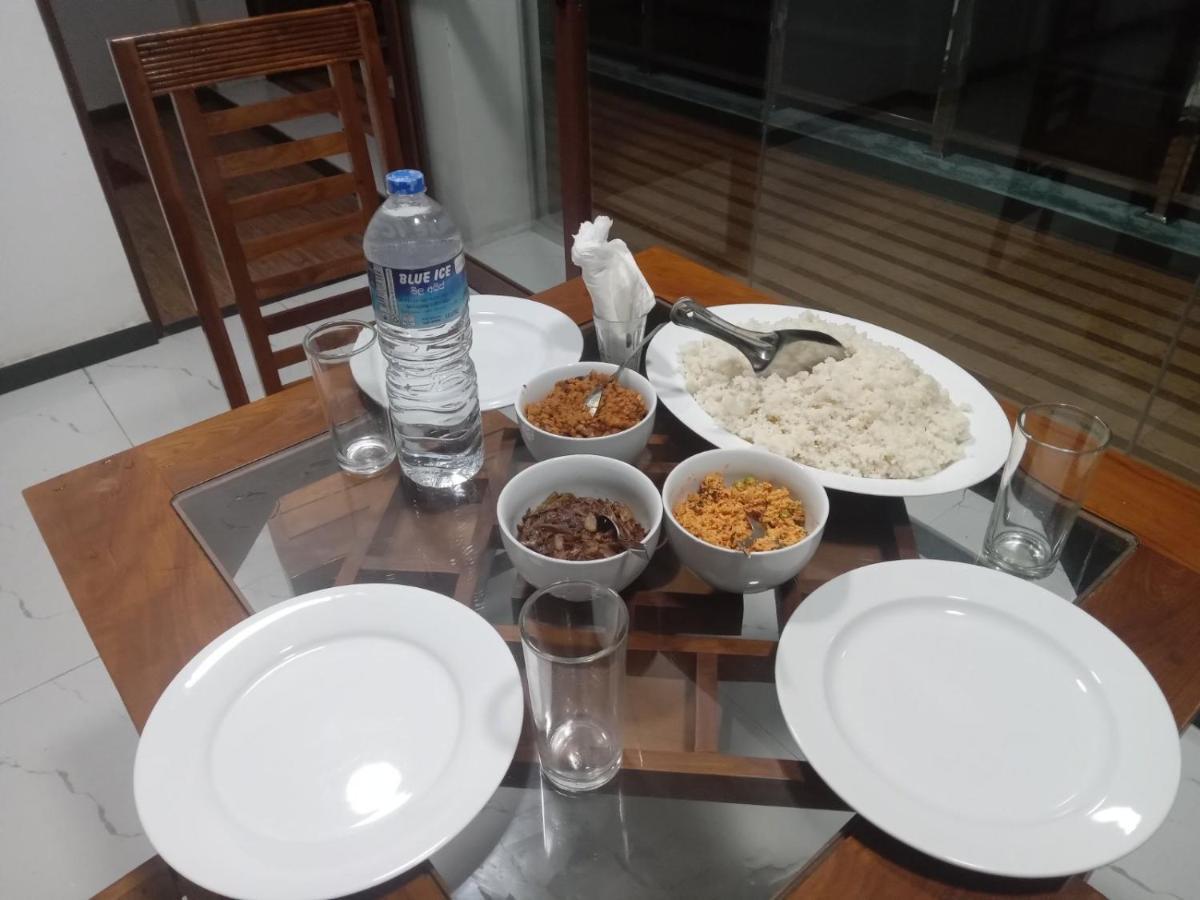 Holiday Villa Тринкомале Екстериор снимка