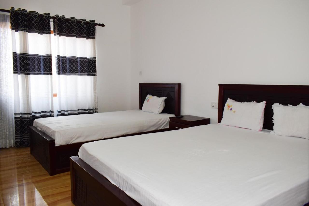Holiday Villa Тринкомале Екстериор снимка