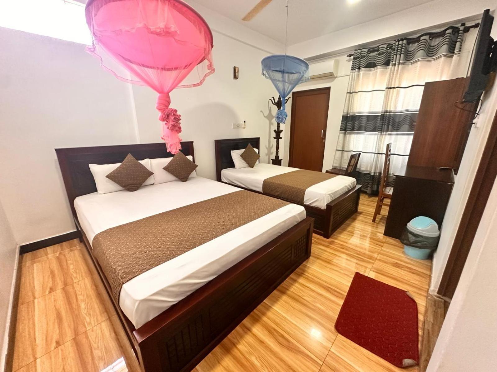 Holiday Villa Тринкомале Екстериор снимка
