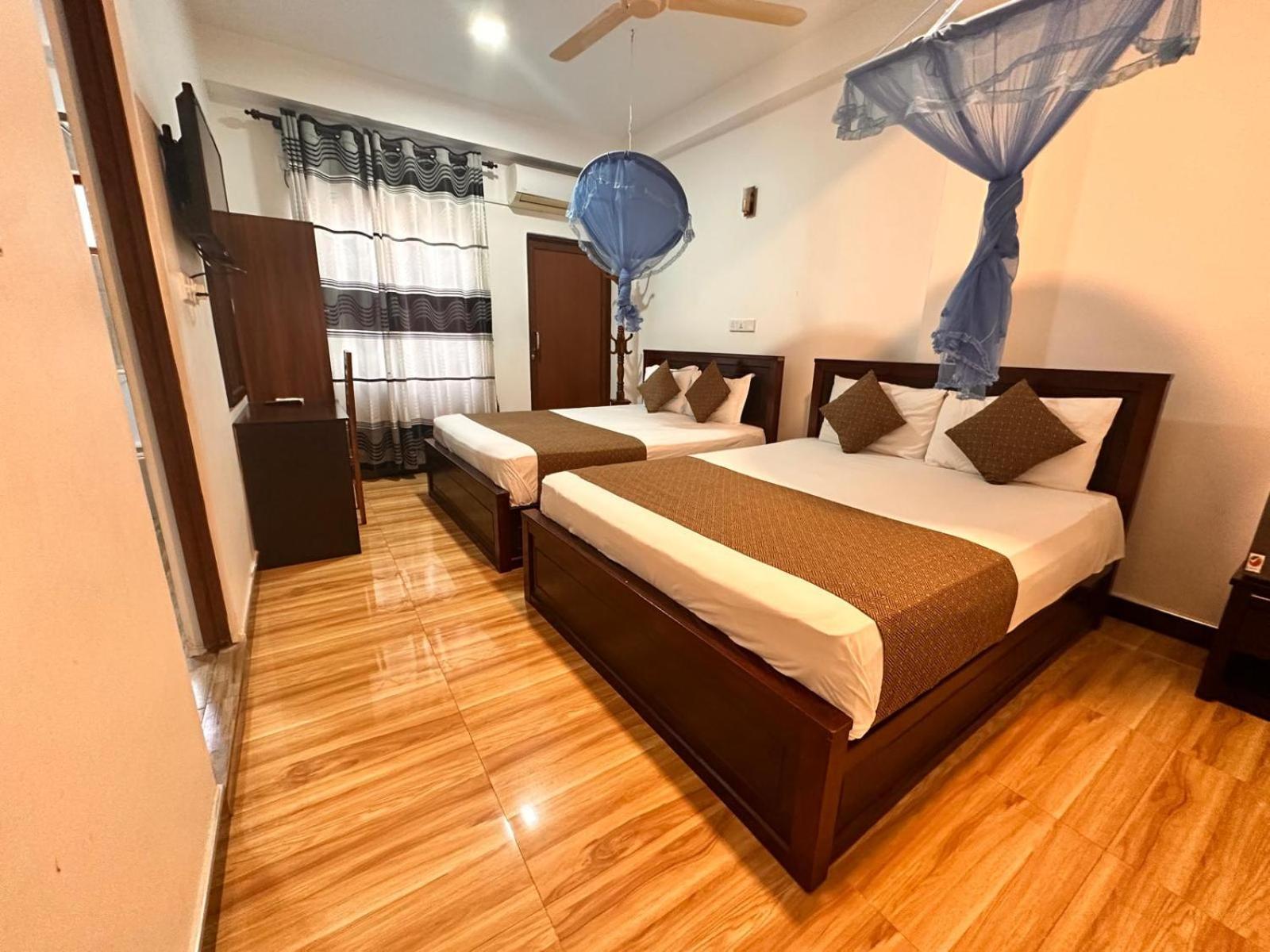 Holiday Villa Тринкомале Екстериор снимка